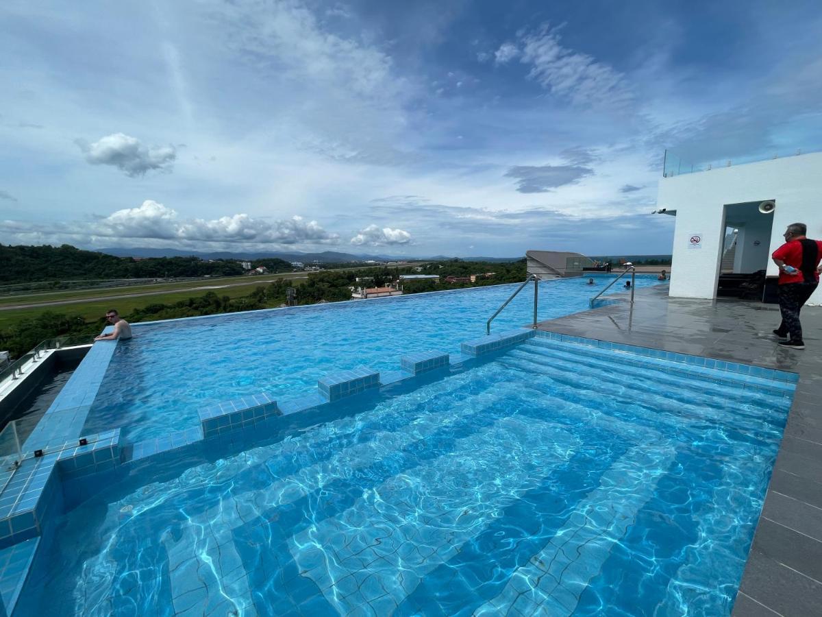 Aru Suites Homestay Wifi,Carpark,24H Check In,Water Filter By R2 Residence Kota Kinabalu Eksteriør billede